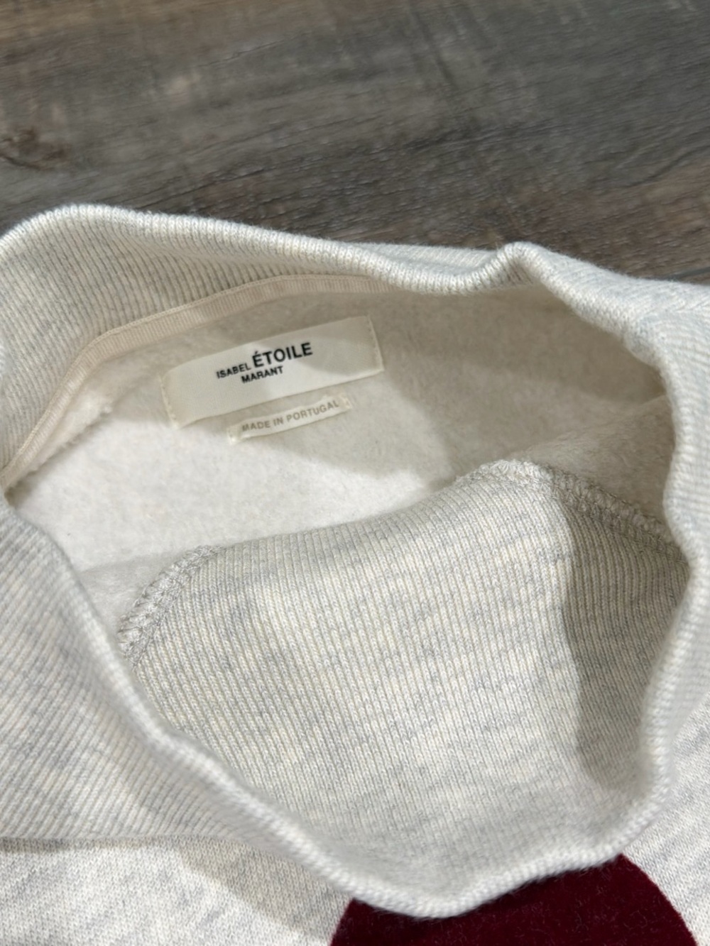 Isabel Marant Moby logo mock neck sweatshirt in heather grey and burgundy - Picture 6 of 8